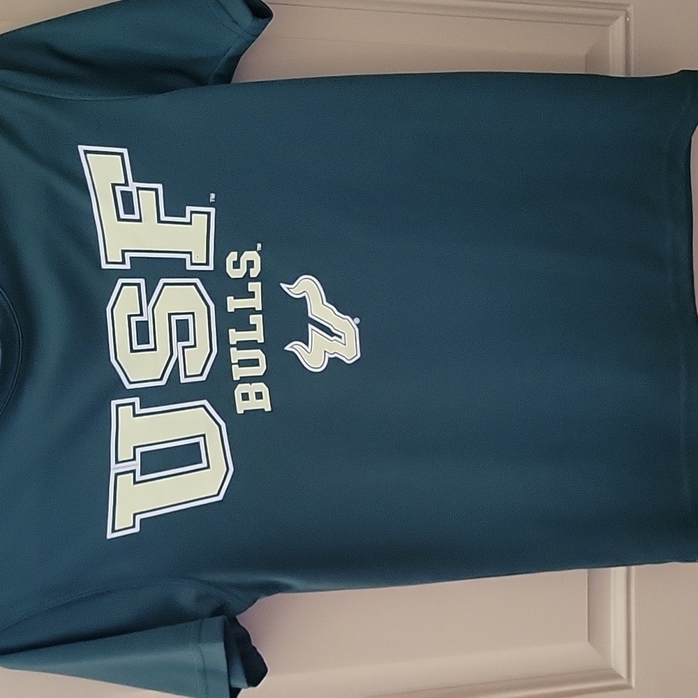 USF Bulls shirt